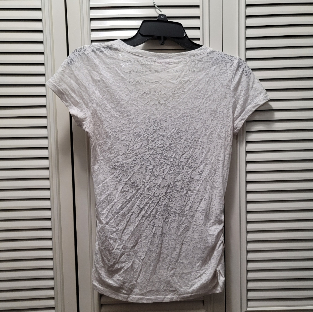 Top - Picture 2 of 2